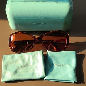 EUC Tiffany sunglasses w/ rx lens TF 4032 tortoise brown W/ Cloth And Case